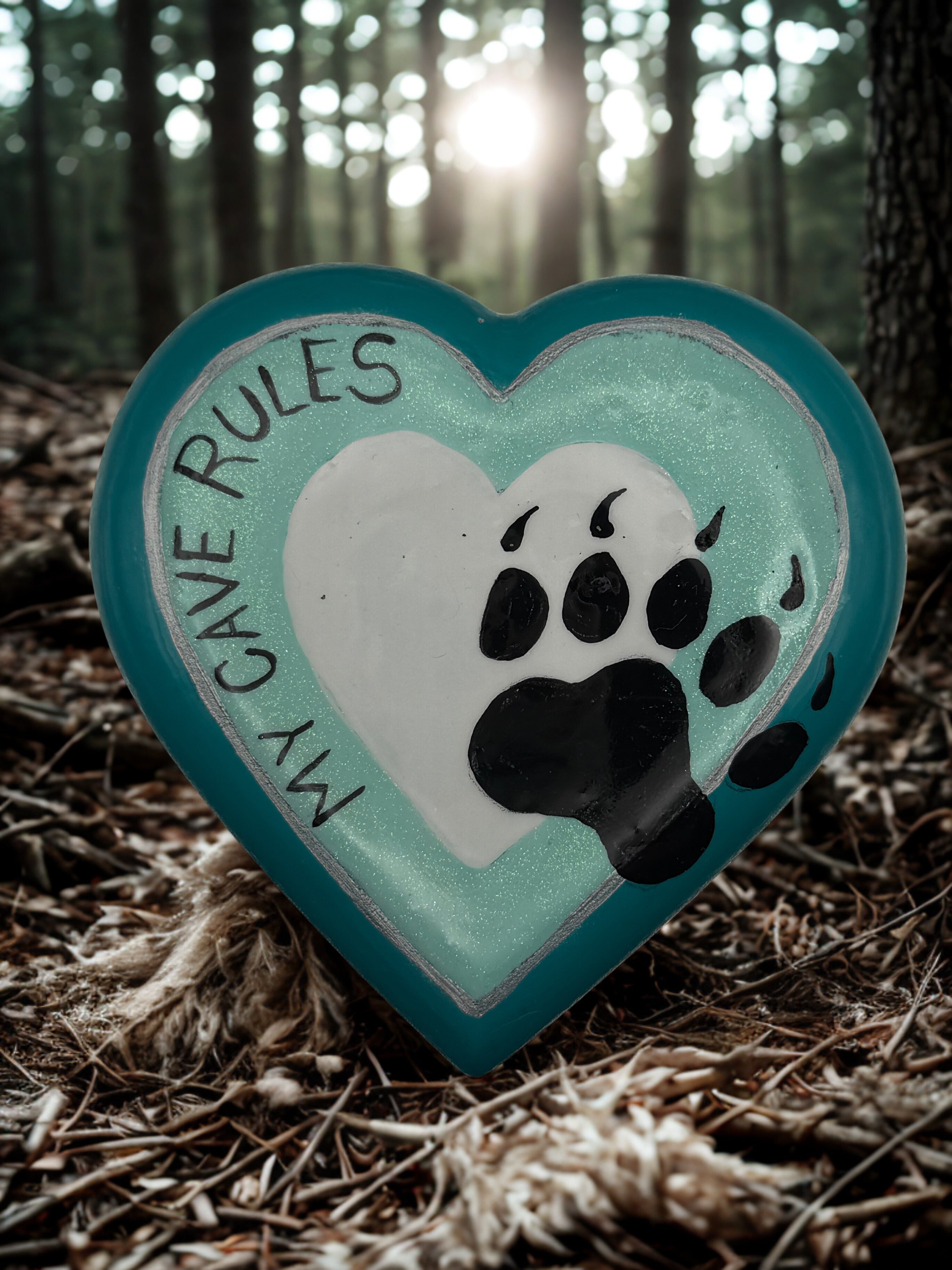 “My Cave Rules” Hand-Painted Heart Cement Stone – Pet Lover Decor