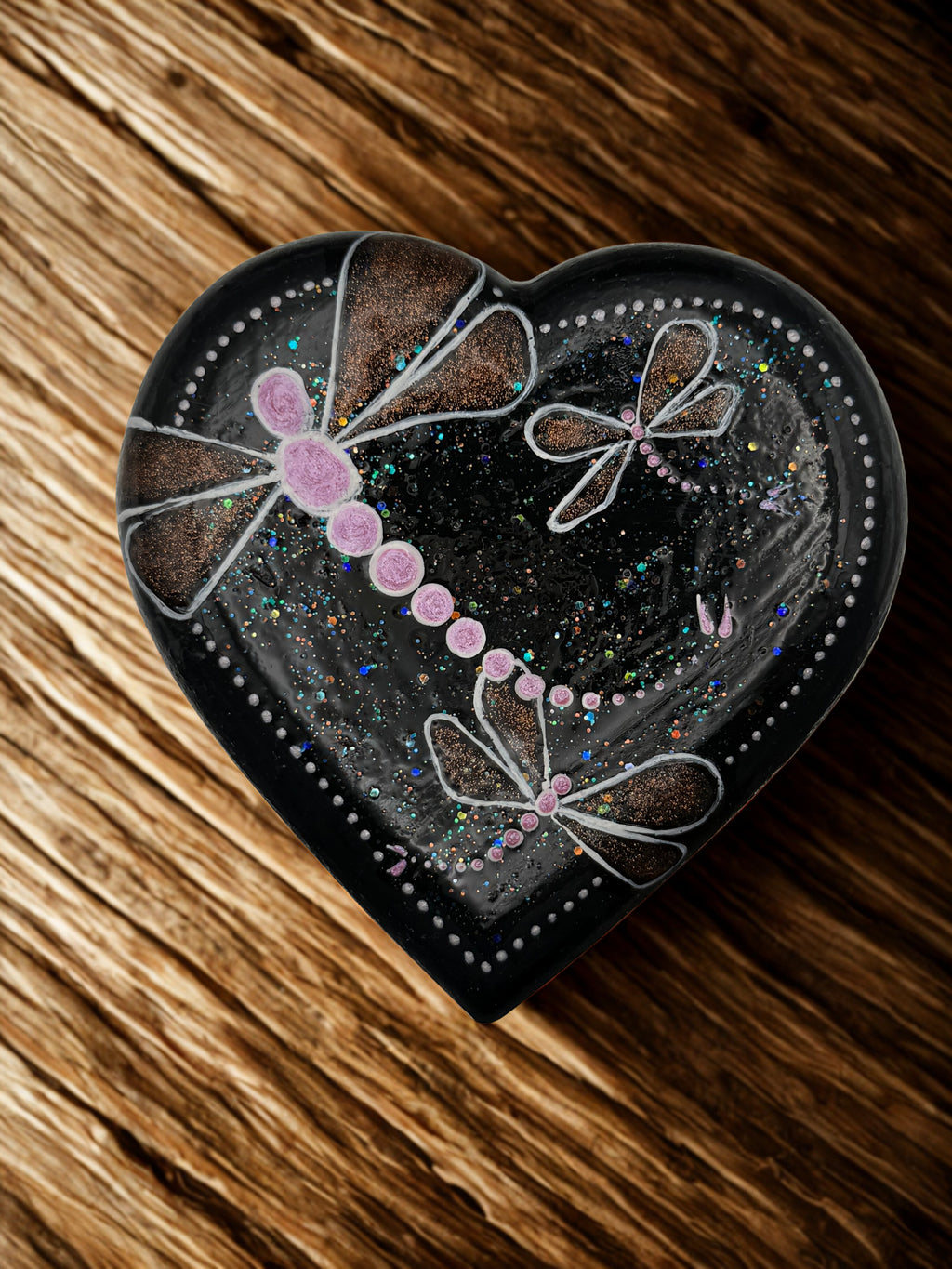 Handmade Dragonfly Heart | Cement Art Stone | Glitter Fantasy Décor | Nature Lover Gift Idea