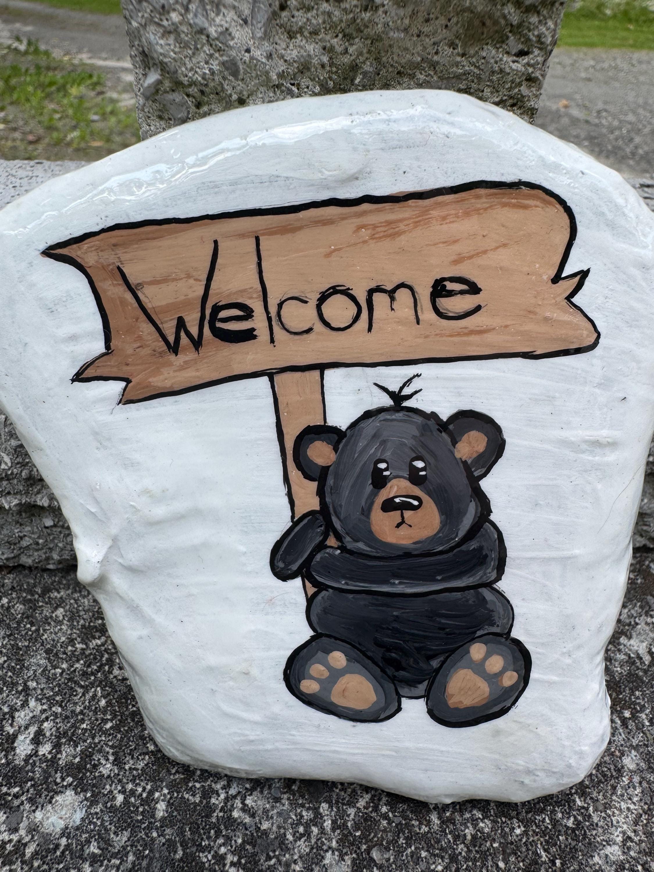 Welcome Bear Stone