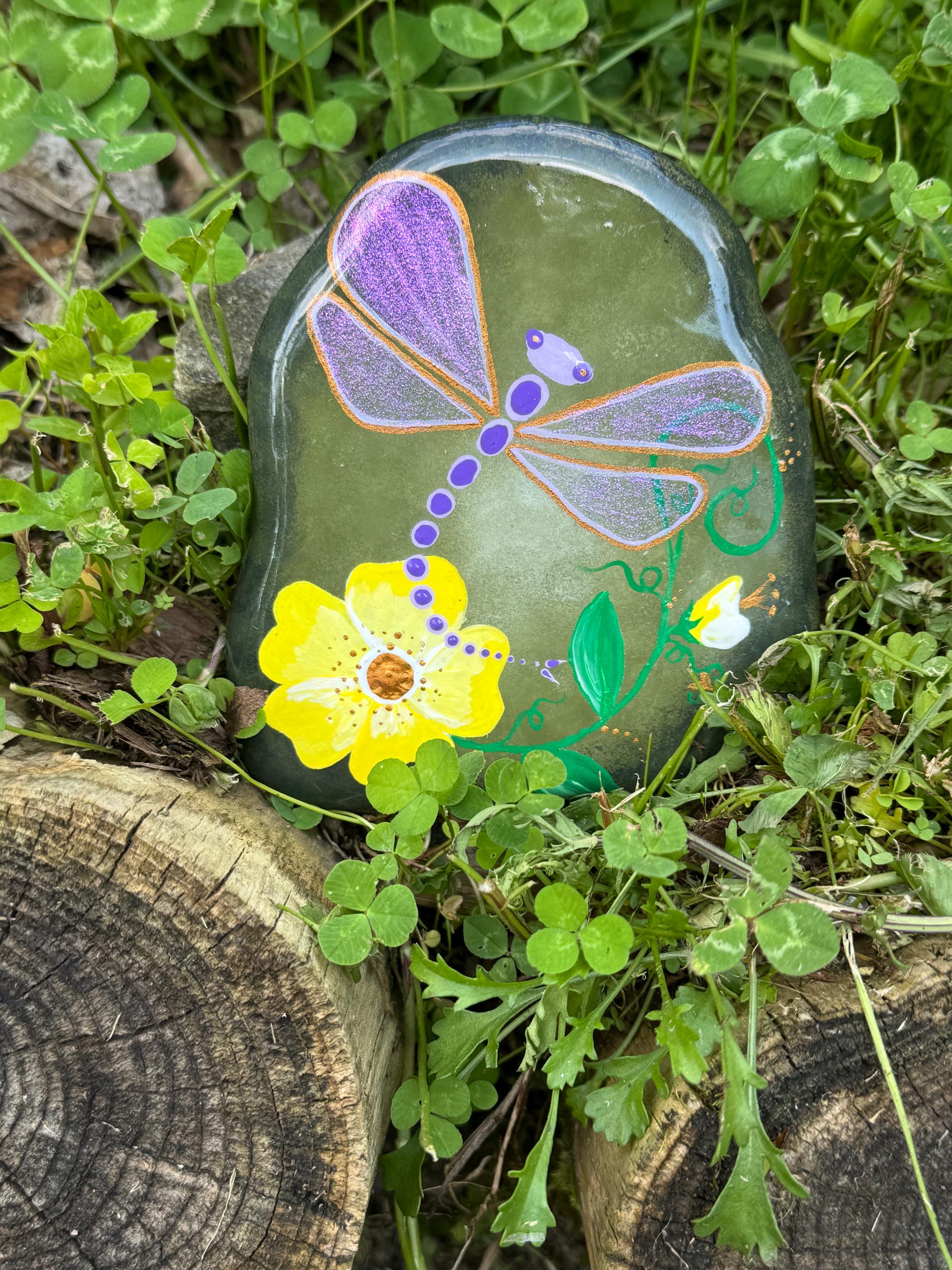 Sparkling Purple Dragonfly Stone
