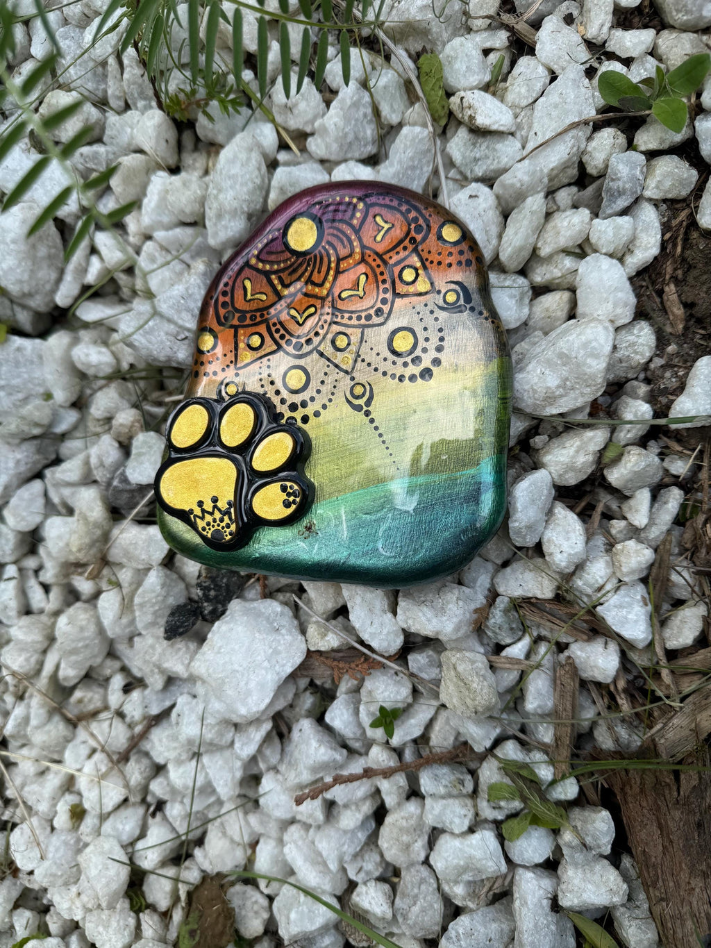 Rainbow Mandela Bear Paw Stone