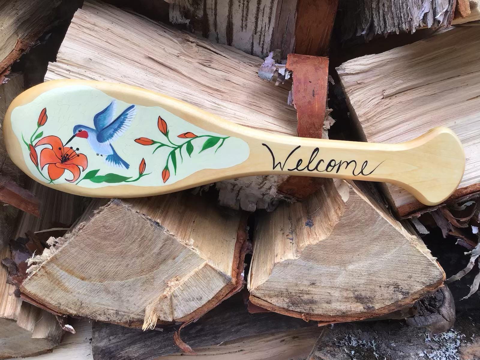 A "Welcome" Hummingbird Mini Oar