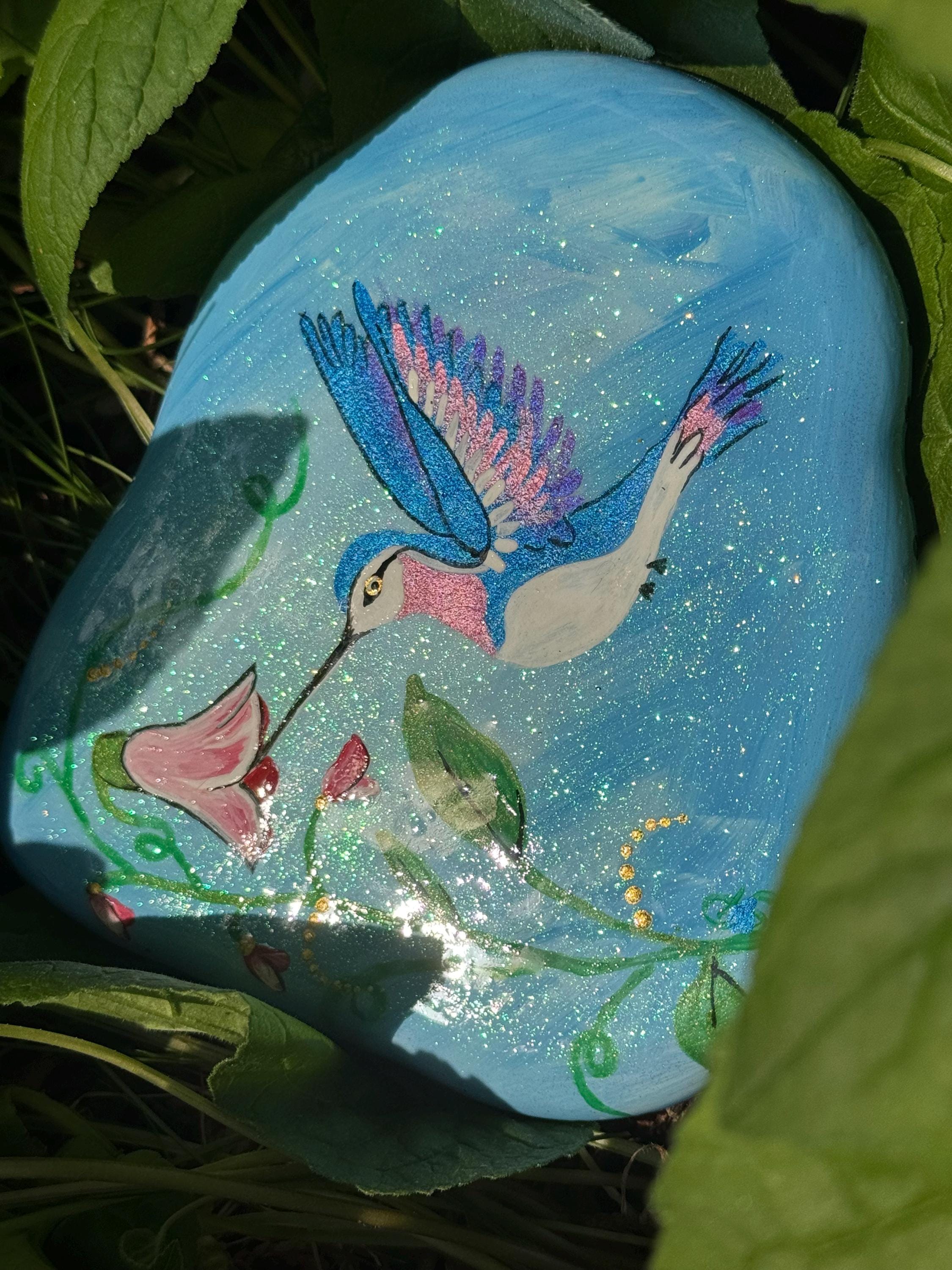 Sparkling Hummingbird Stone
