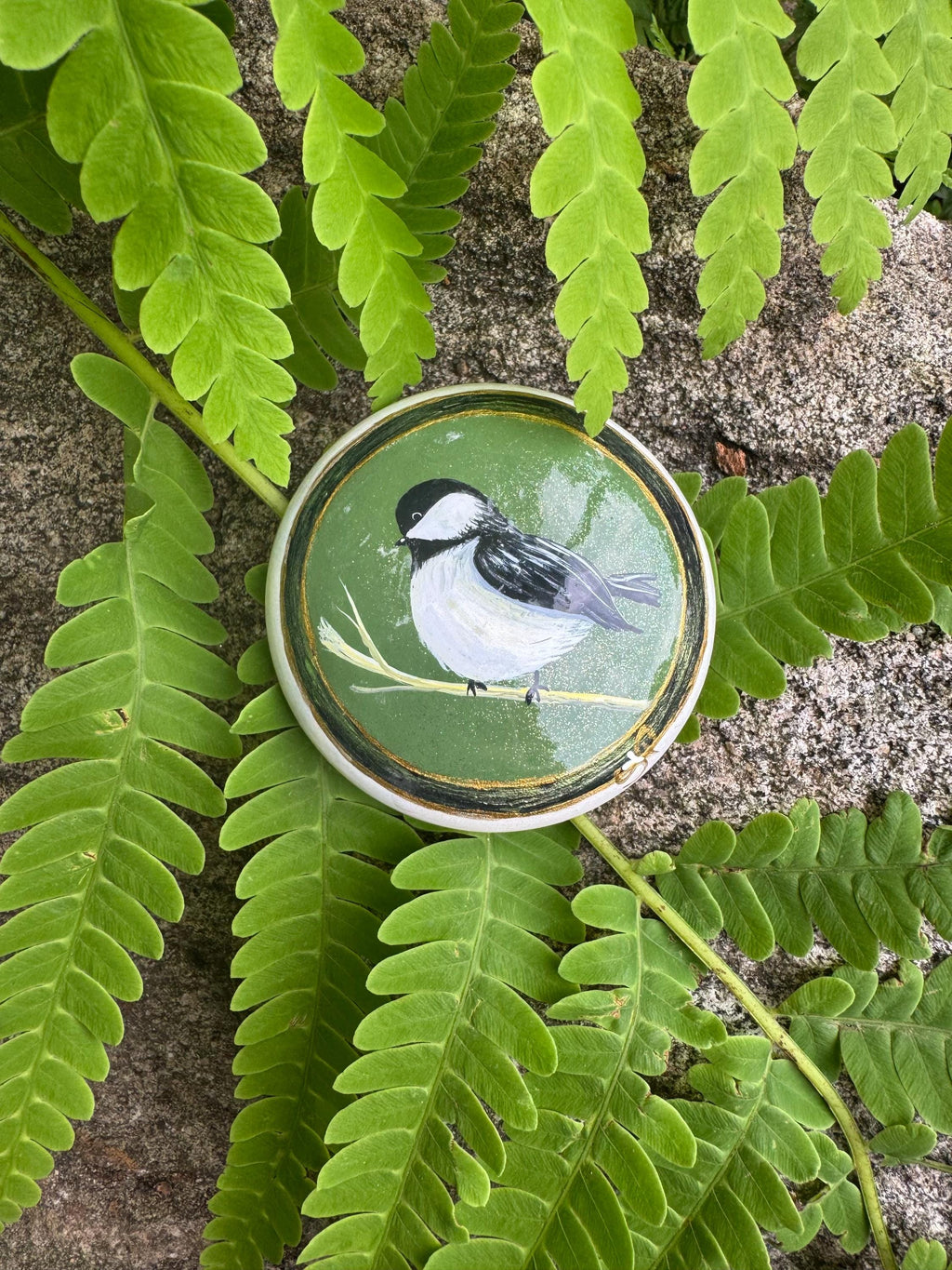 Little Chick-A-Dee Stone