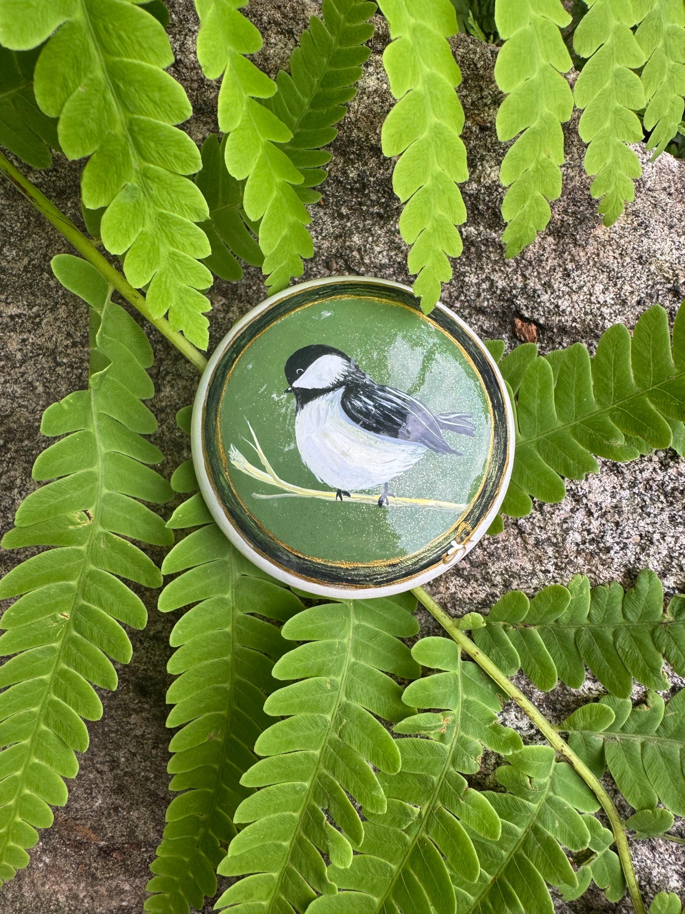 Little Chick-A-Dee Stone