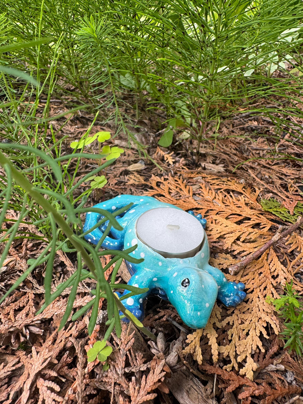 Snowy The Skink Tealight