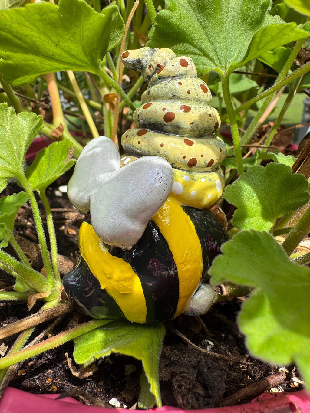 Classic Bumblebee Gnome