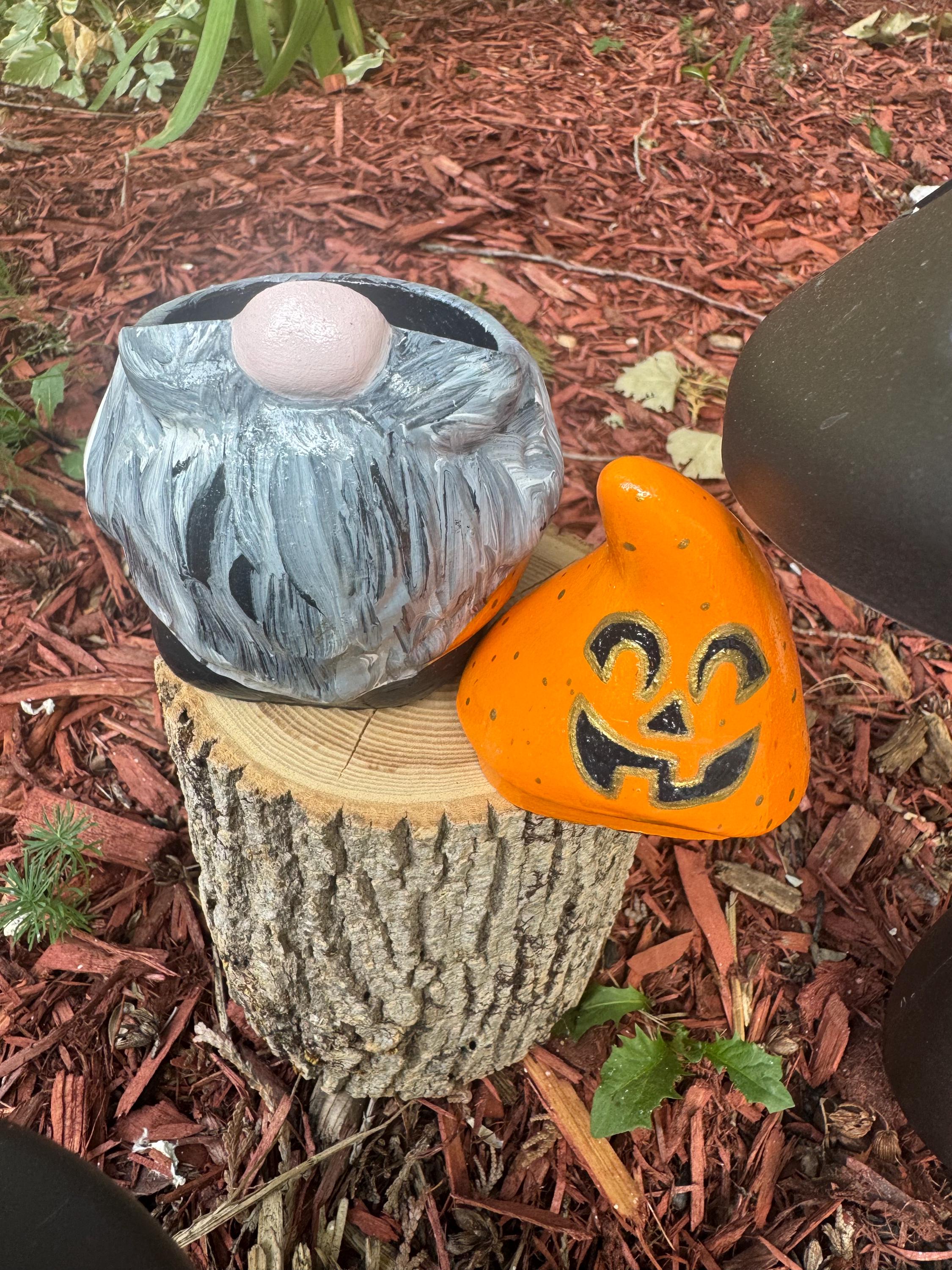 Jack-O-Lantern Gnome Storage