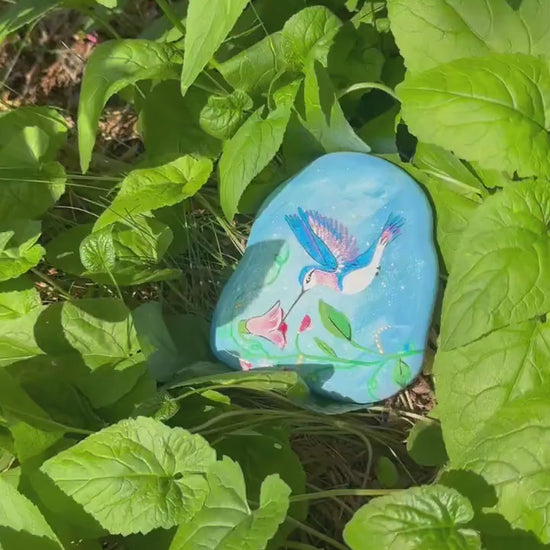 Sparkling Hummingbird Stone