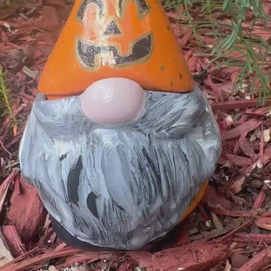 Jack-O-Lantern Gnome Storage