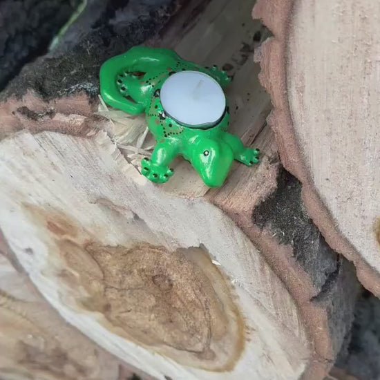 Green With Gold Skink Tealight